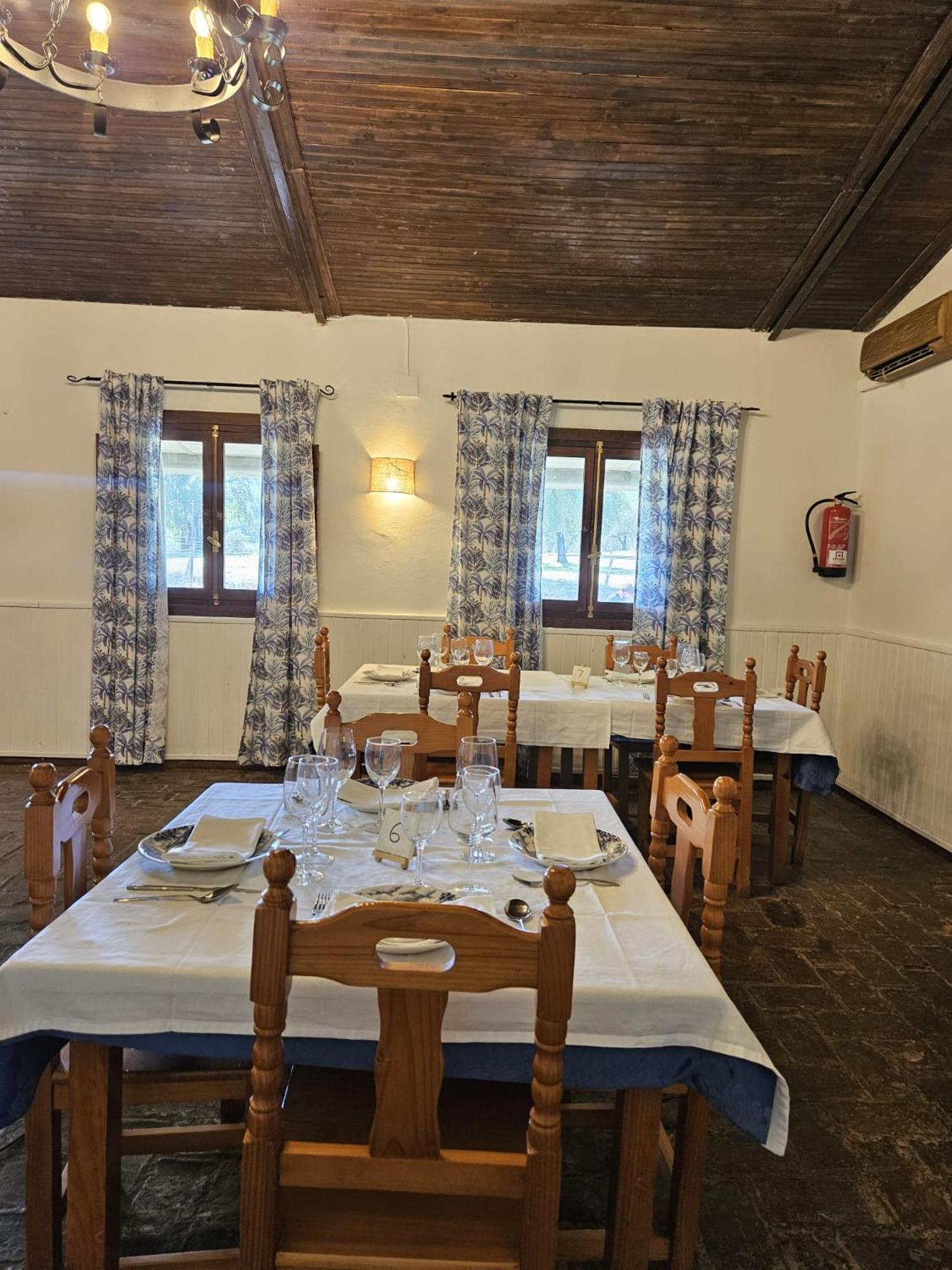 Hotel Rural Portilla De Monfraguee Ториль Экстерьер фото